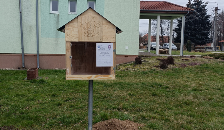 Aktuality / Knižnica v prírode - ’’KNIŽKOBÚDKA SOVA’’ - foto
