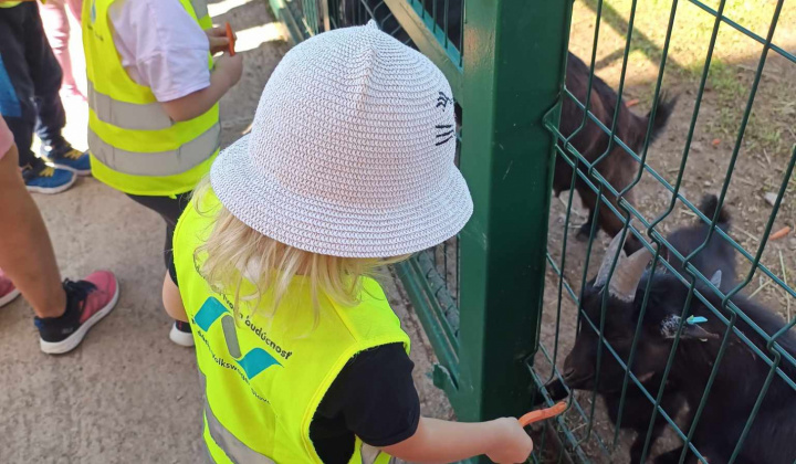 Aktuality / Výlet detí z MŠ Krškany-Pantherapark Turá - foto
