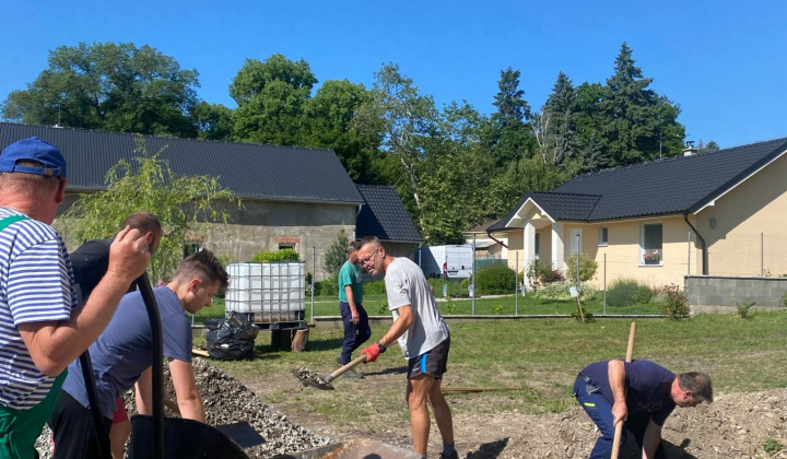 Aktuality / Úspešná realizácia projektu ''KOLOBEH ŽIVOTA'' - foto
