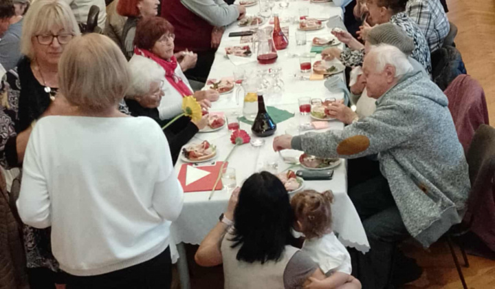 Aktuality / Aj jeseň života môže byť krásna - foto