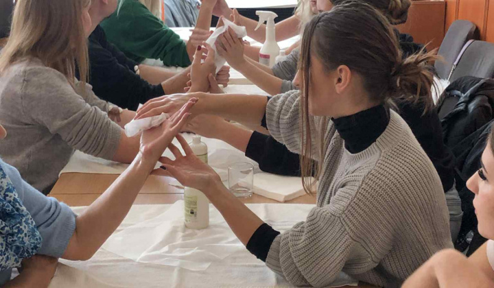 Aktuality / Darovaním krvi sme zachraňovali ľudské životy  - foto